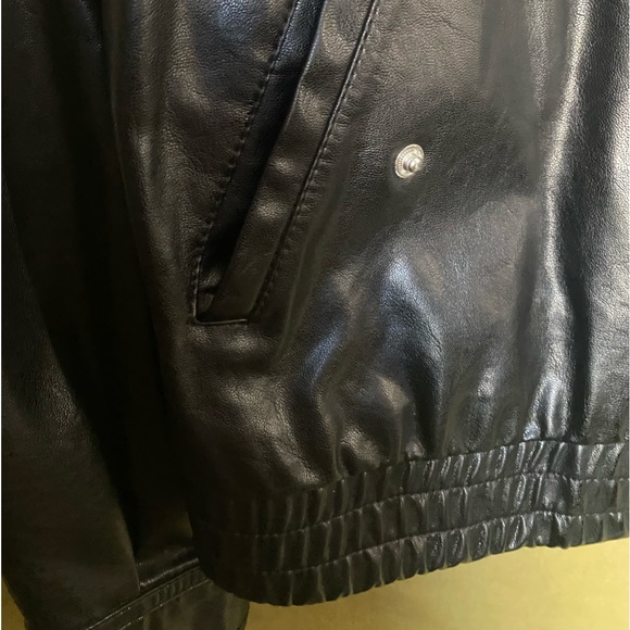 ❤️ Leather Jacket by: Wild fable - Picture 7 of 7